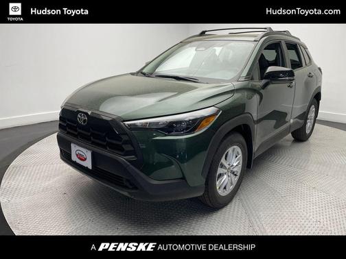 Cypress 2026 Toyota Corolla Cross LE