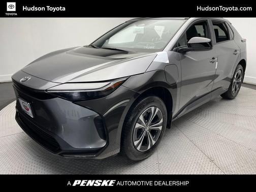 2025 Toyota bZ4X XLE