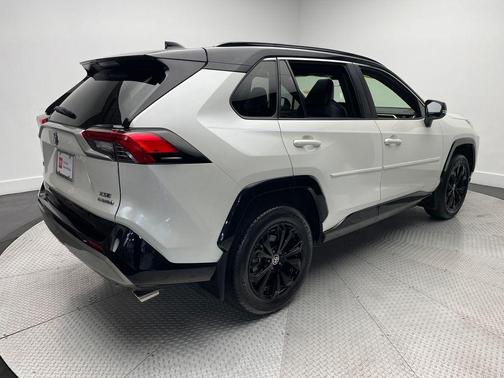 2022 Toyota RAV4 Hybrid XSE