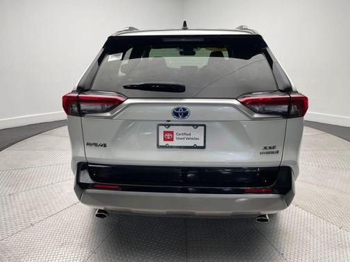 2022 Toyota RAV4 Hybrid XSE