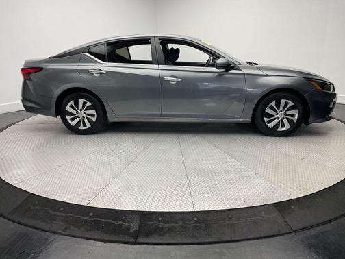 2022 Nissan Altima 2.5 S