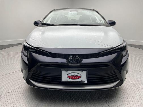 2026 Toyota Corolla Hybrid XLE