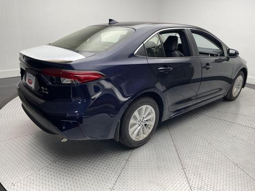 2026 Toyota Corolla Hybrid XLE