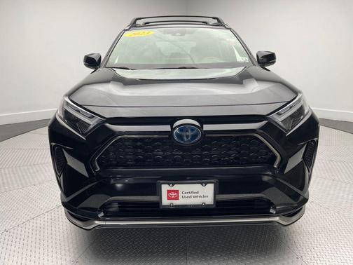 2023 Toyota RAV4 Prime SE