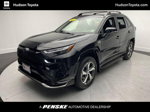 2023 Toyota RAV4 Prime SE