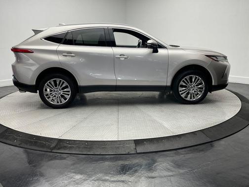 2023 Toyota Venza Limited