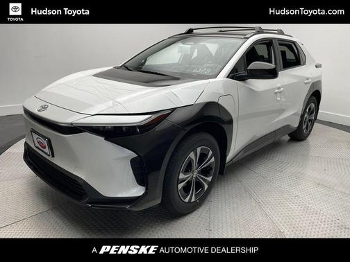 2025 Toyota bZ4X XLE