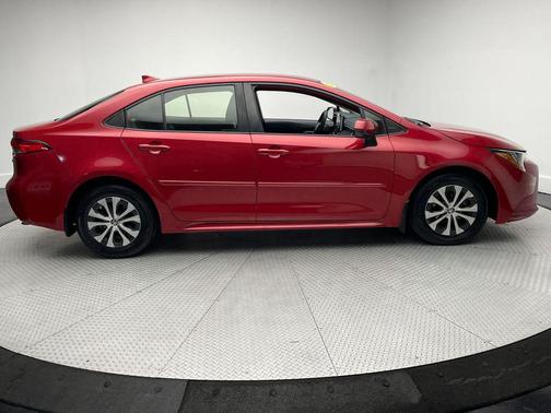 2021 Toyota Corolla Hybrid LE