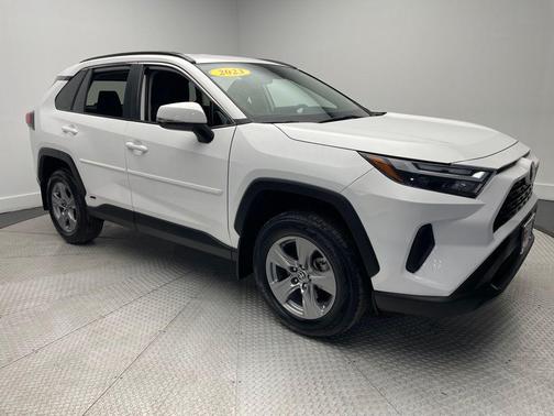 2023 Toyota RAV4 Hybrid LE