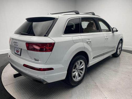 2017 Audi Q7 3.0T Premium Plus