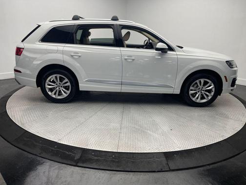 2017 Audi Q7 3.0T Premium Plus