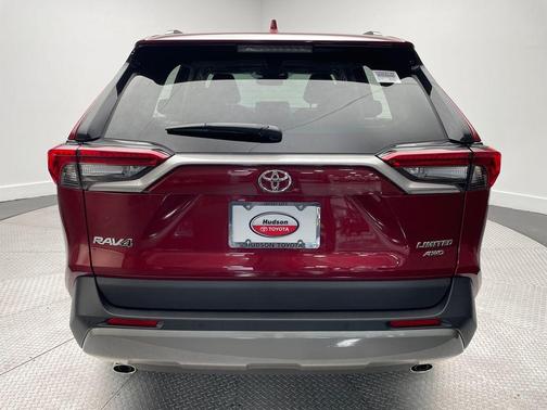 2025 Toyota RAV4 Limited