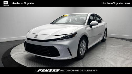 Ice Cap 2026 Toyota Camry LE