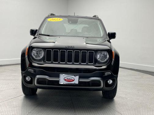 2023 Jeep Renegade Upland