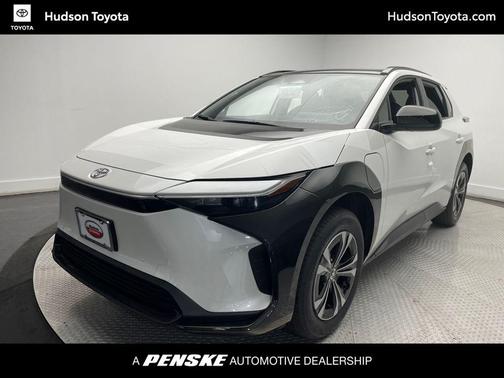 2025 Toyota bZ4X XLE