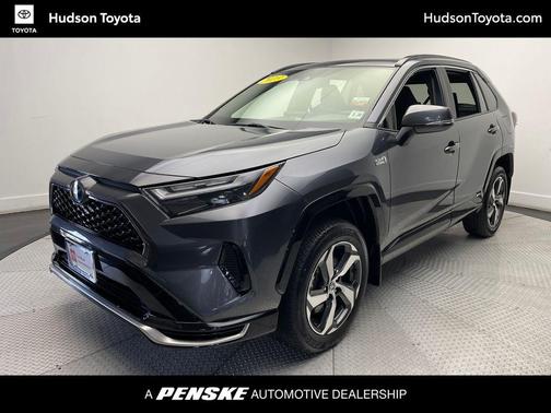 2023 Toyota RAV4 Prime SE