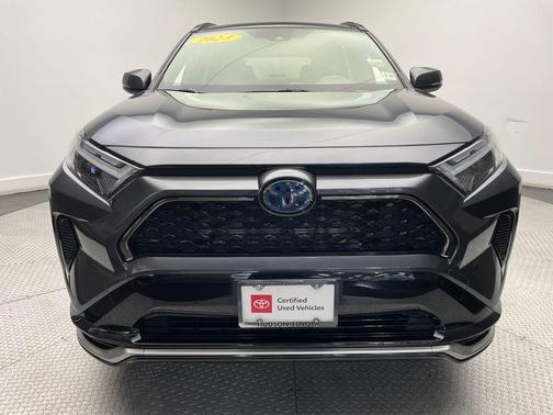2023 Toyota RAV4 Prime SE