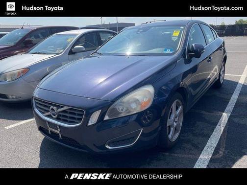 2013 Volvo S60 T5 Premier