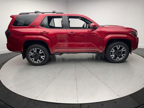 2025 Toyota 4Runner TRD Sport Premium