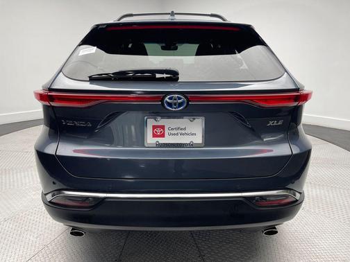 2023 Toyota Venza XLE