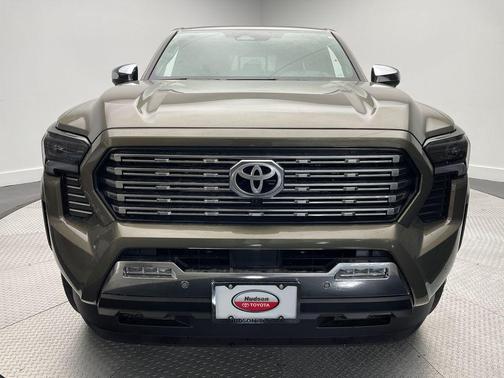 2025 Toyota Tacoma Limited