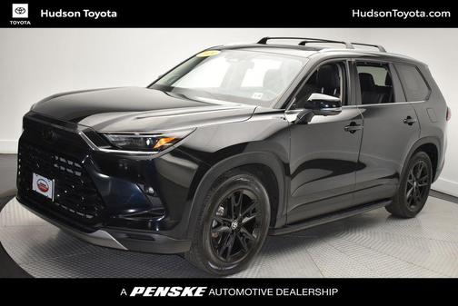 Midnight Black Metallic 2024 Toyota Grand Highlander Platinum