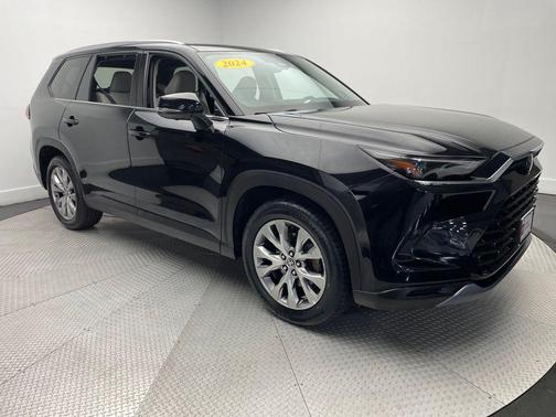 Midnight Black Metallic 2024 Toyota Grand Highlander Limited