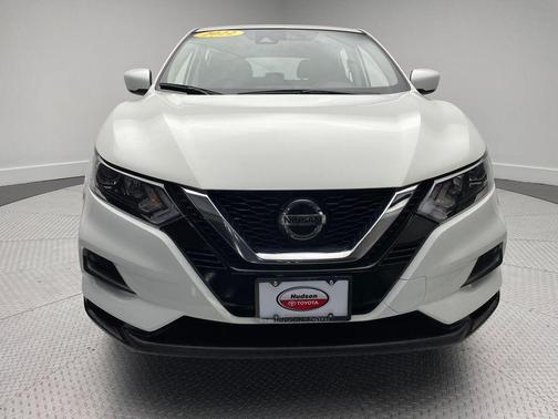 2022 Nissan Rogue Sport S
