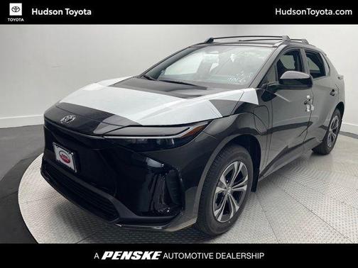 2025 Toyota bZ4X XLE