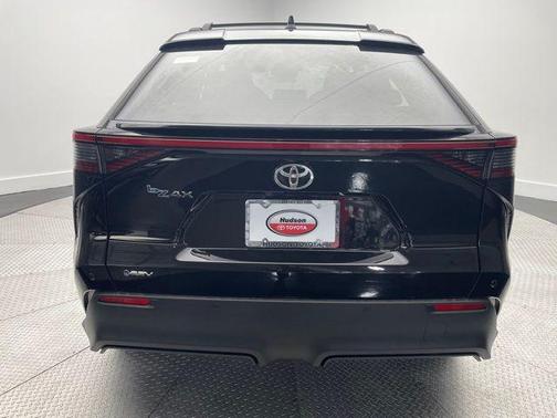 2025 Toyota bZ4X XLE