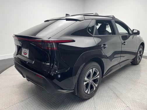 2025 Toyota bZ4X XLE