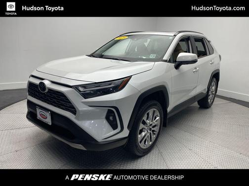 2023 Toyota RAV4 Limited