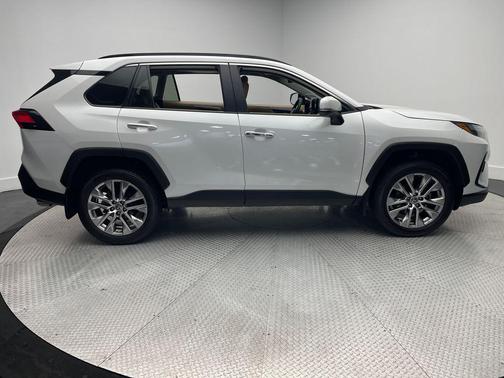 2023 Toyota RAV4 Limited