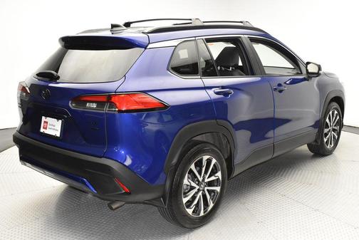 Blue Crush Metallic 2025 Toyota Corolla Cross XLE
