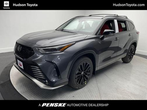 2025 Toyota Highlander XSE