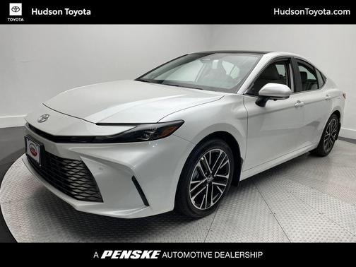 2025 Toyota Camry XLE