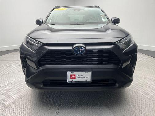 2023 Toyota RAV4 Hybrid LE