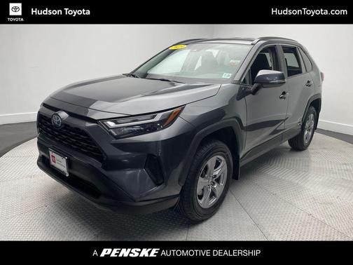 2023 Toyota RAV4 Hybrid LE