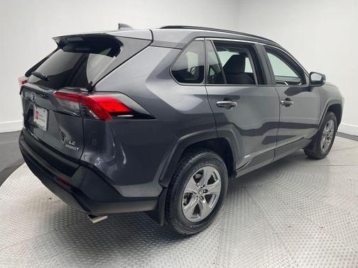 2023 Toyota RAV4 Hybrid LE