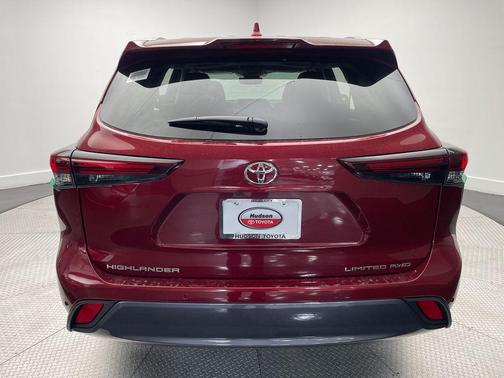 2026 Toyota Highlander Limited