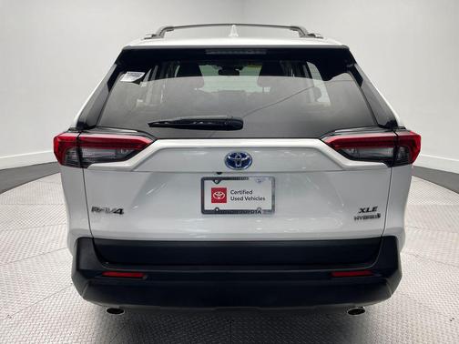 2023 Toyota RAV4 Hybrid XLE
