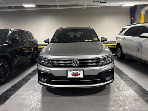 Pyrite Silver Metallic 2019 Volkswagen Tiguan 2.0T SEL R-Line 4MOTION