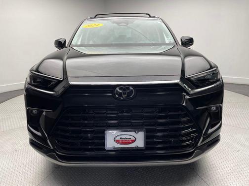 Midnight Black Metallic 2024 Toyota Grand Highlander Limited