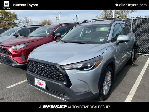 2023 Toyota Corolla Cross LE