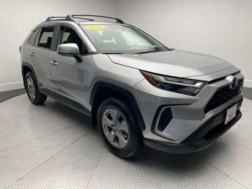 2023 Toyota RAV4 Hybrid XLE