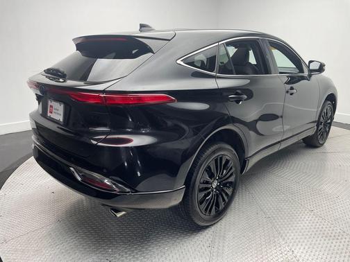 2023 Toyota Venza Nightshade