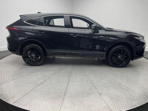 2023 Toyota Venza Nightshade