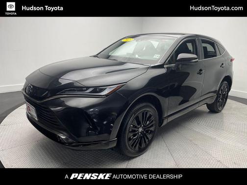 2023 Toyota Venza Nightshade