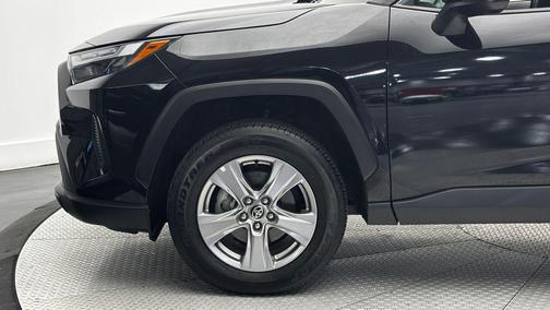 Midnight Black Metallic 2022 Toyota RAV4 XLE