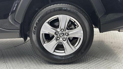 Midnight Black Metallic 2022 Toyota RAV4 XLE